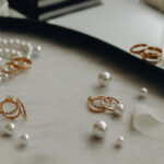 Verlobungsring Ehering Gold Perle Studio Shoot